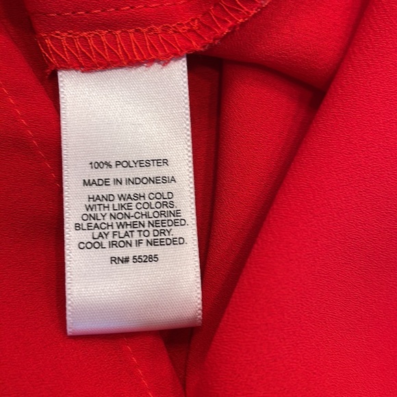 Express Red Blouse L - Picture 4 of 8